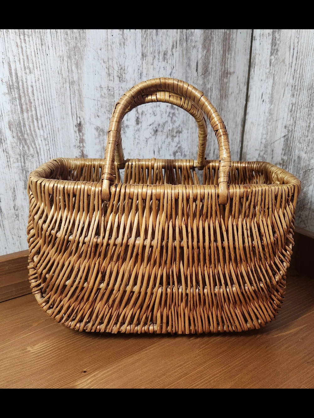 Woven Rattan Woven Natural Basket Tote in Natural Brown Handles Purse